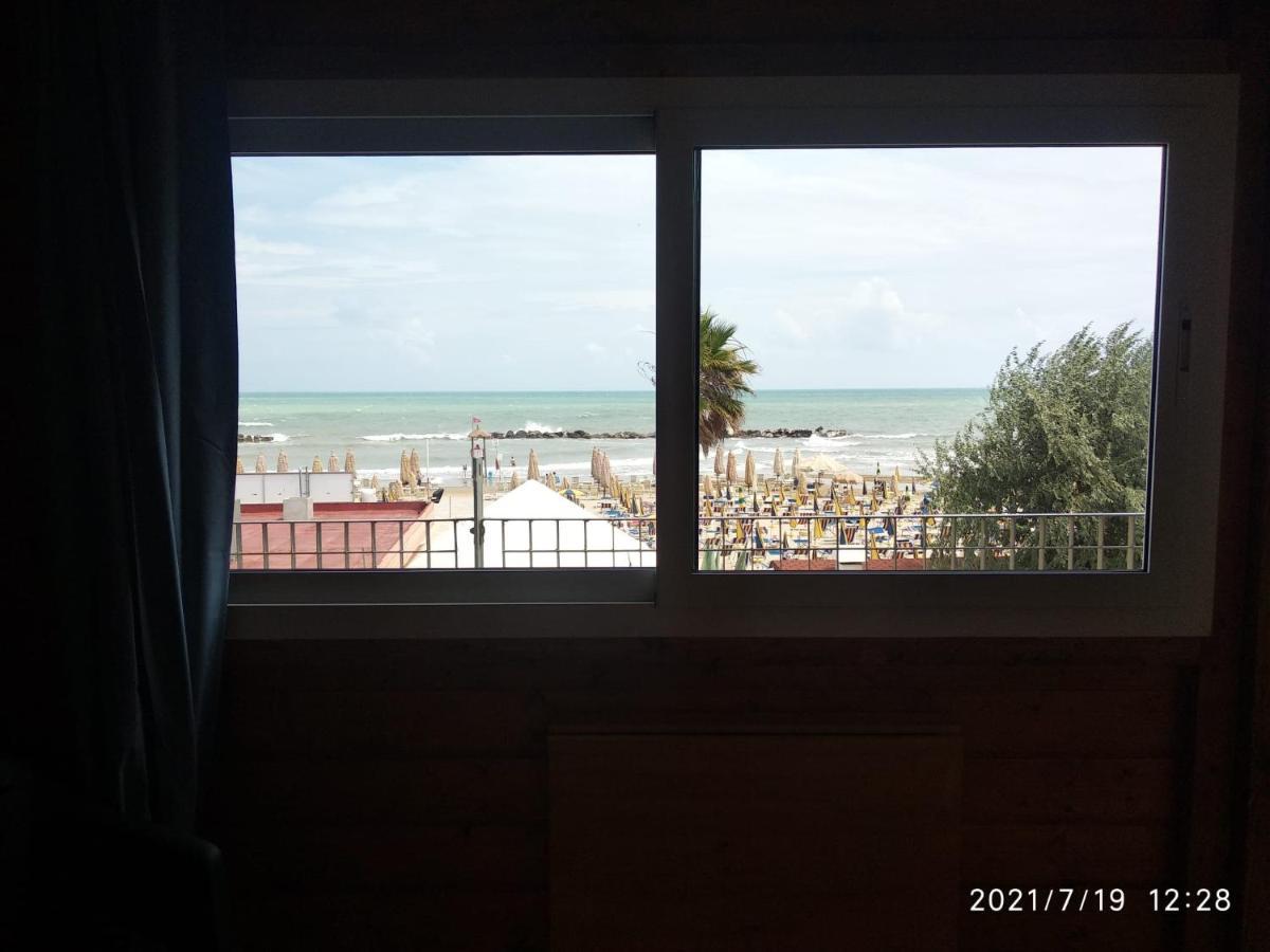 Camping Borghetti Hotel Ortona Exterior foto